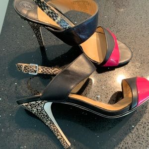 Ivanka trip heels